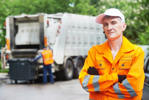 Grab hire service van in Neasden