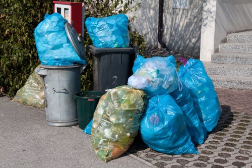 Types of skips available for hire in Neasden